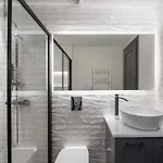 Modern-vintage Old Town Apartment